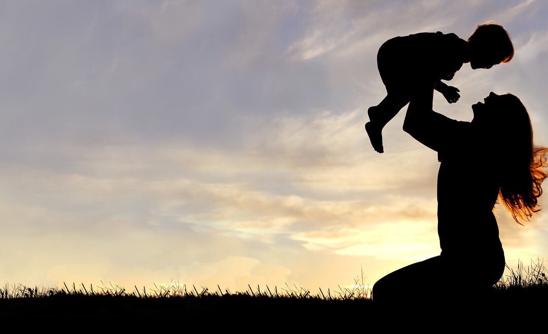 10 bleak sides of motherhood