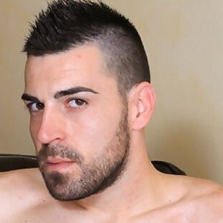 Aaron Diaz