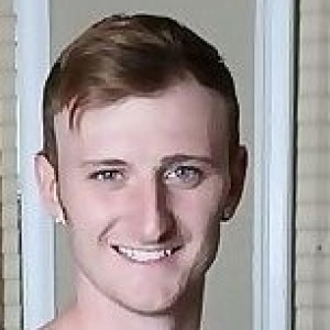 Carson Stone