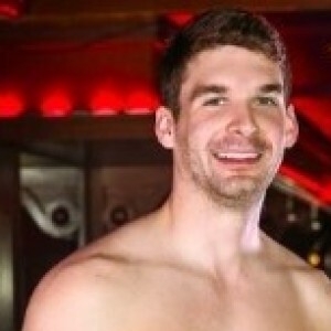 Dustin Holloway