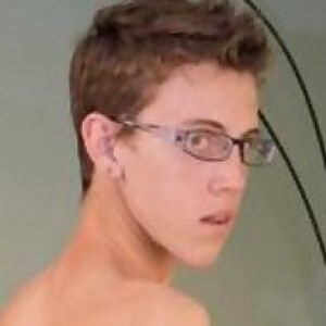 Dustin Revees