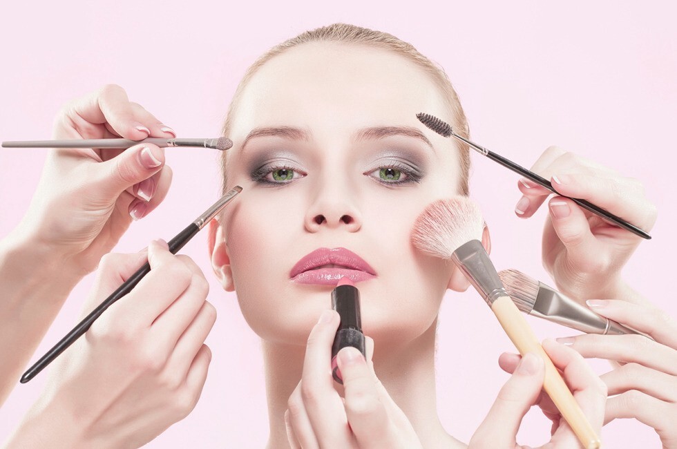 9 reasons not to wear makeup