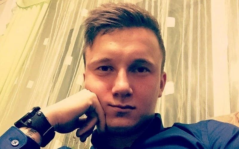 Aleksandr Golovin-motorolain