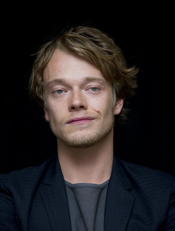 Alfie Allen-musclestar89