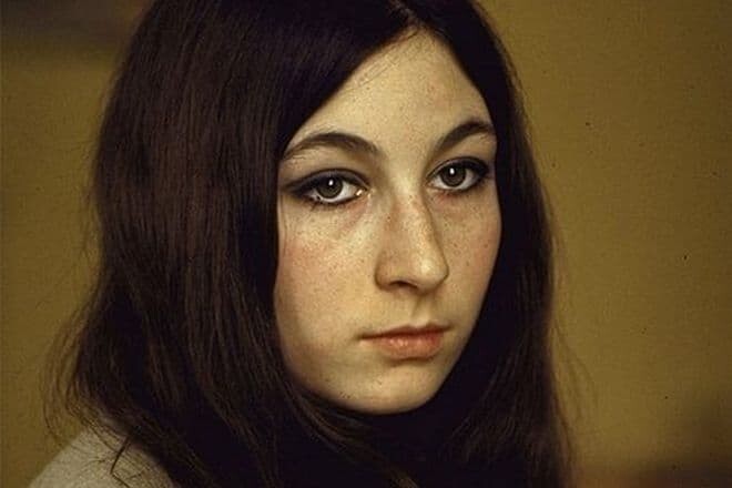 Anjelica huston