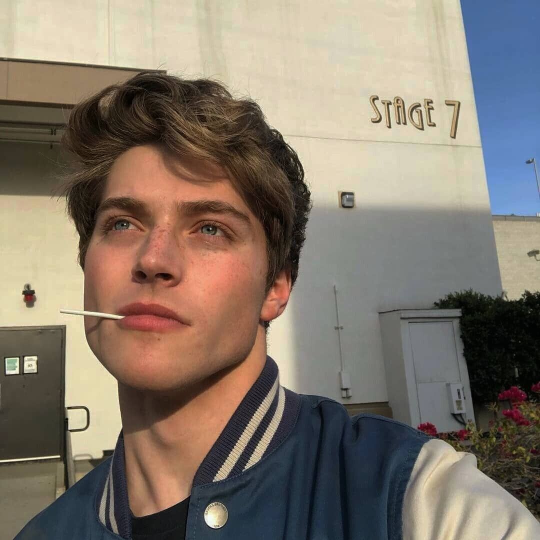 Ashton Summers