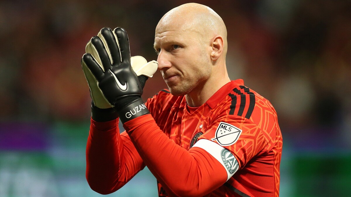 Brad Guzan