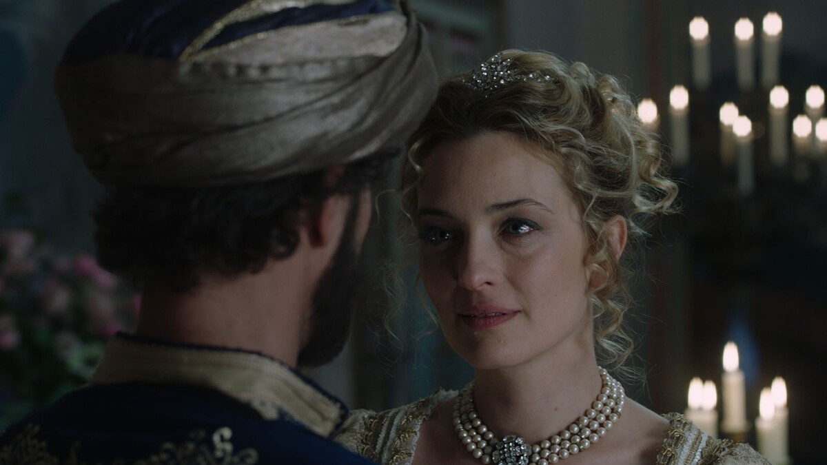 Carolina Crescentini