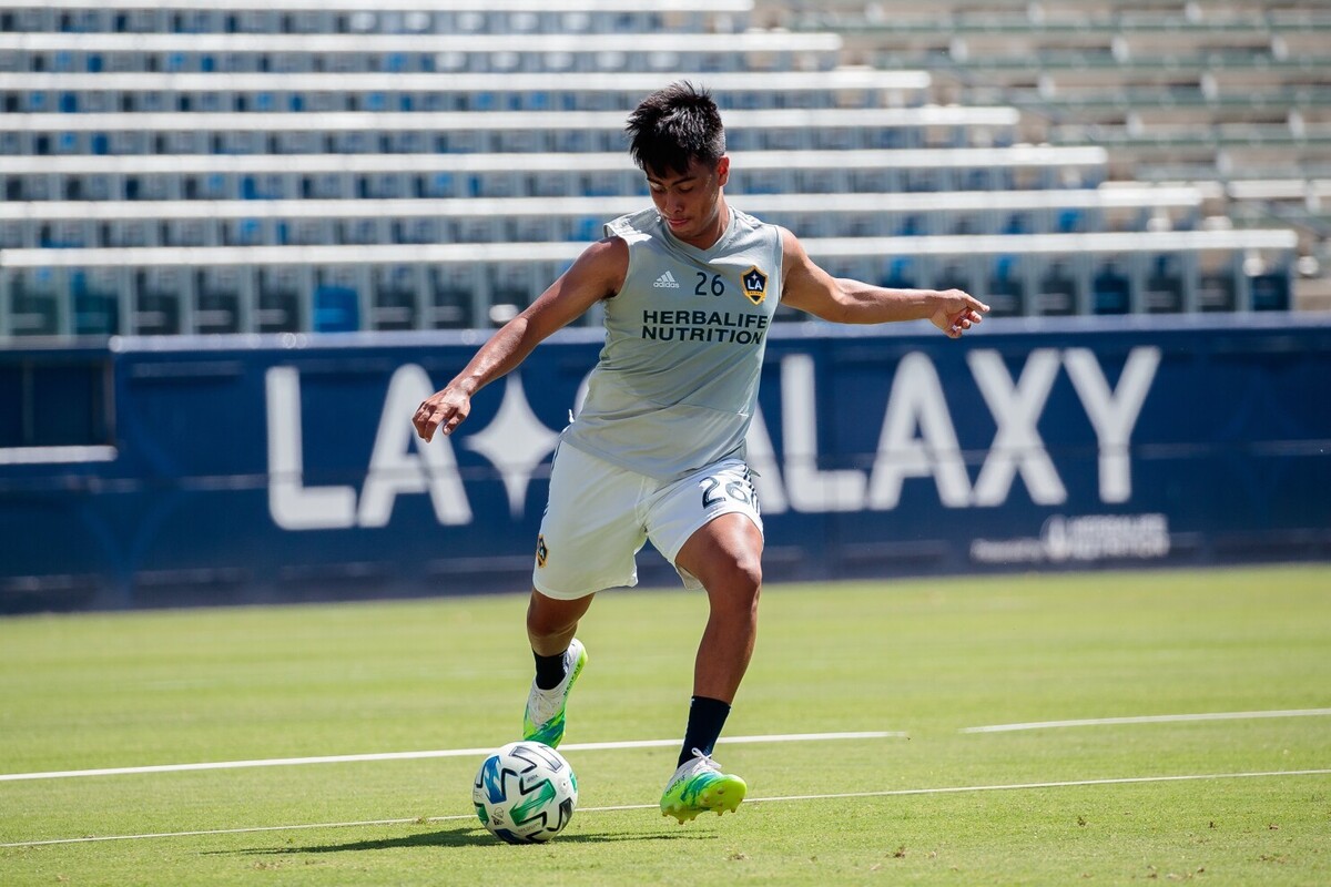 Efraín Álvarez
