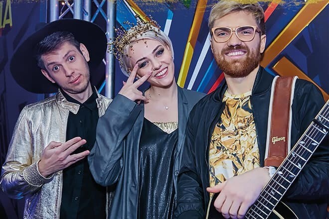 Elona Miller And Evgeny Chernykh