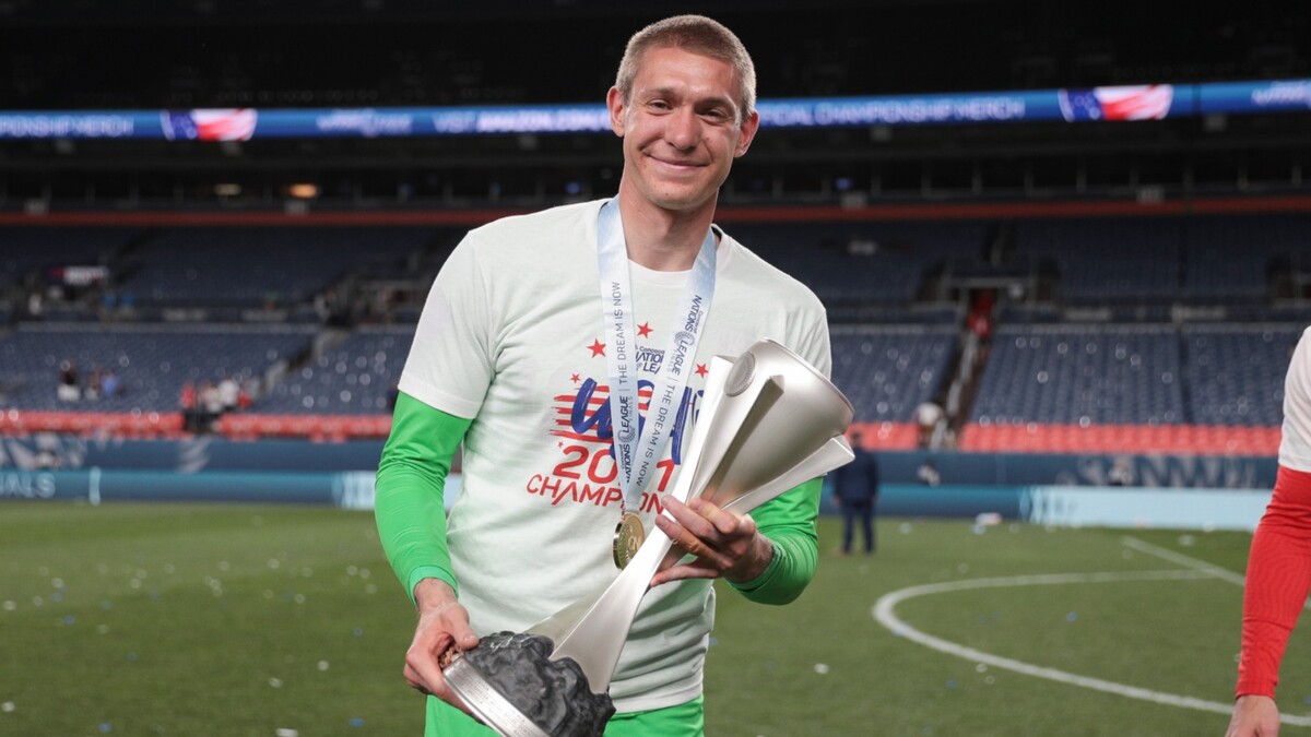 Ethan Horvath
