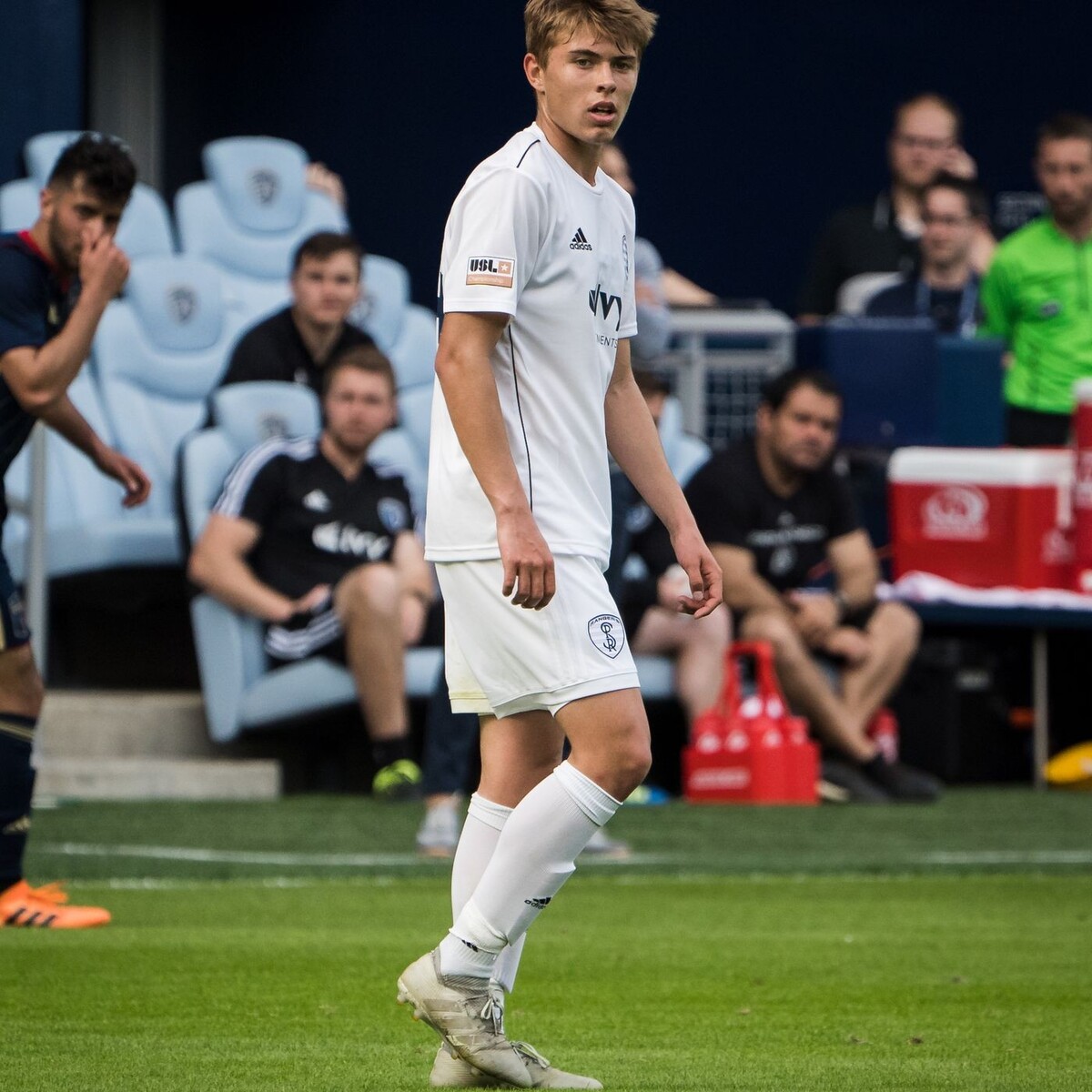 Jake Davis (soccer)