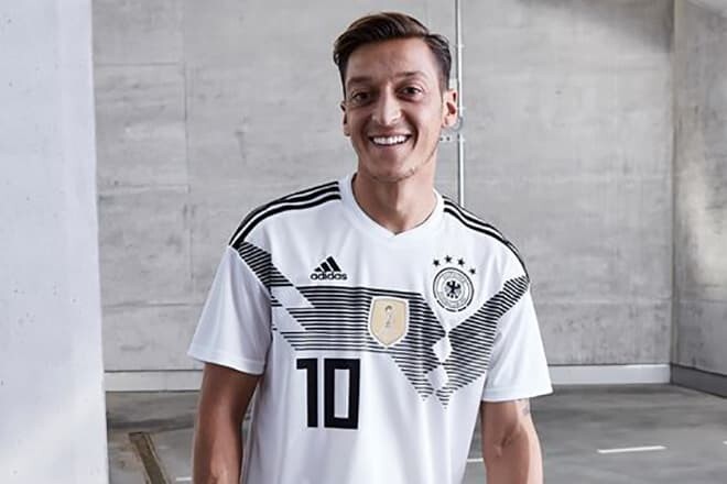 Mesut Özil