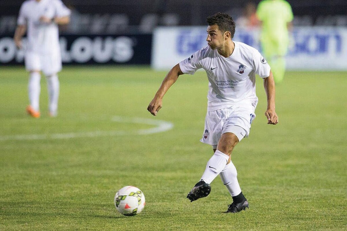 Miguel Gonzalez (soccer)