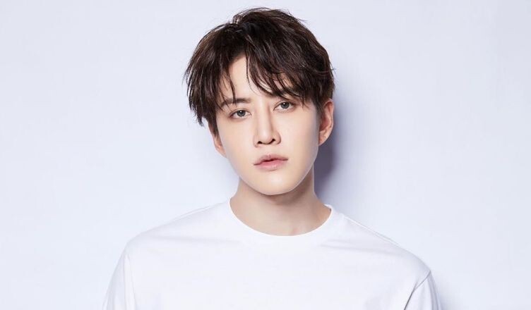 Mike Angelo-clubamerica_en