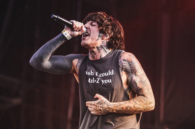 Oliver Sykes
