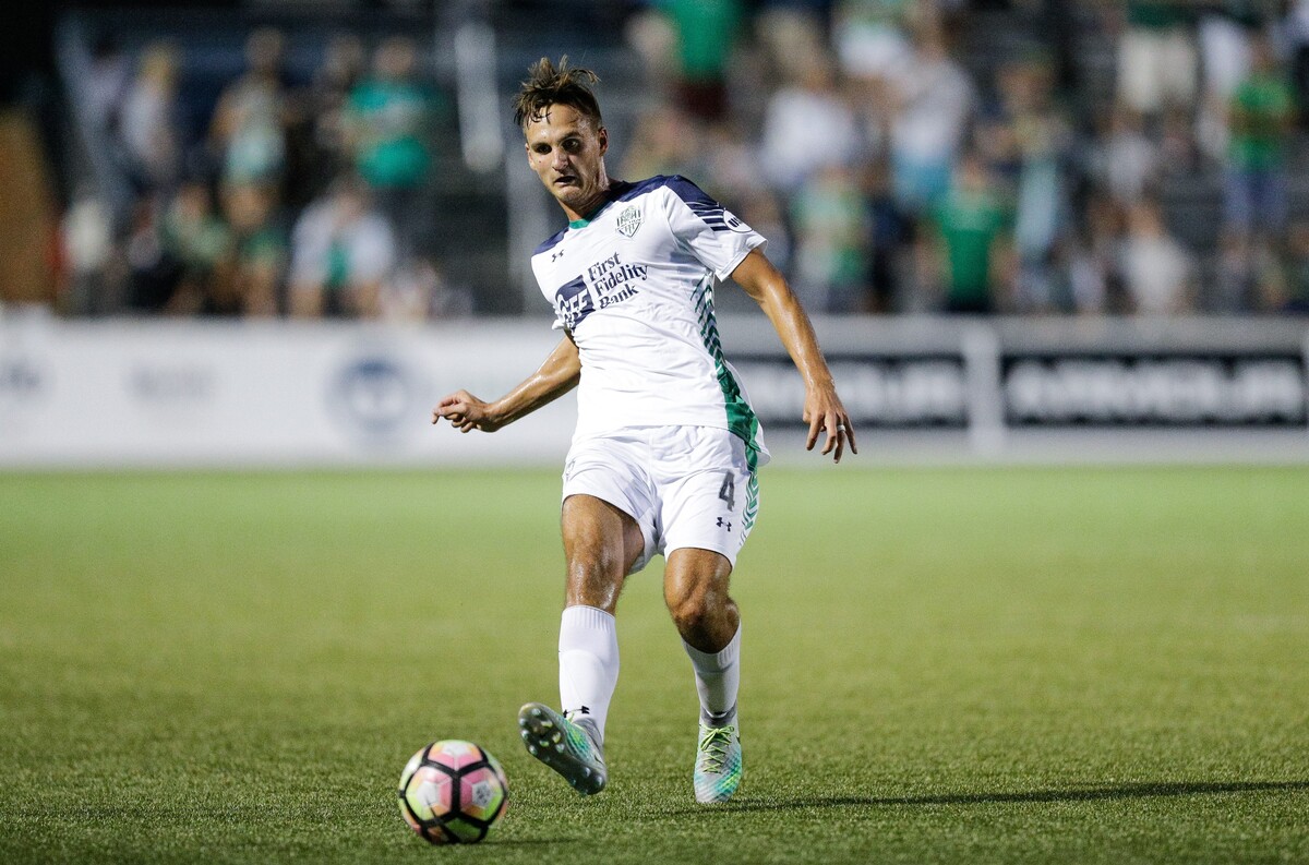 Sam Fink (soccer)
