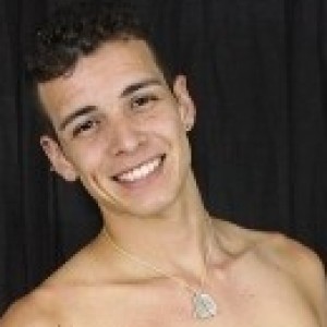 Aaron Stang