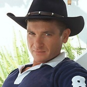 Andrew Lennox