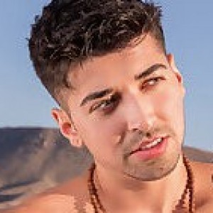 Brett Dylan