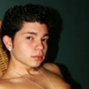 Jon Estavez