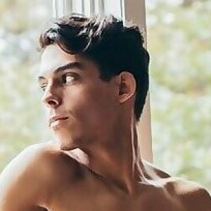 Nico Leon