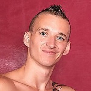 Tom Backet