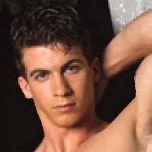 Tony Idol