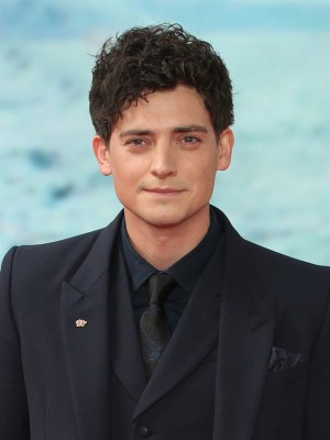 Aneurin Barnard-MAImajic