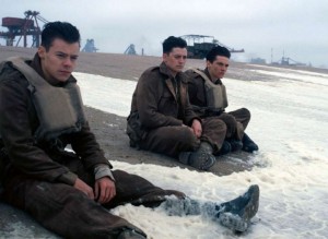 Dunkirk Review (War Drama, 2017)