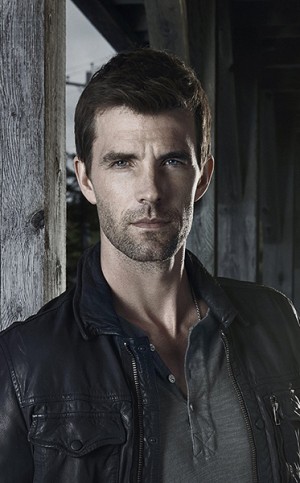 Lucas Bryant