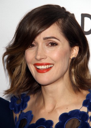 Rose Byrne-leiavelvet