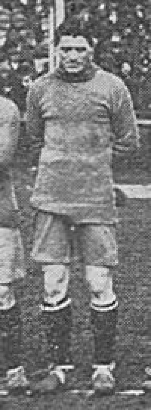 Ted Price (Footballer)